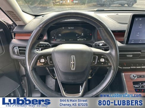 Used 2023 Lincoln Aviator Reserve w/ Equipment Group 201A image 14