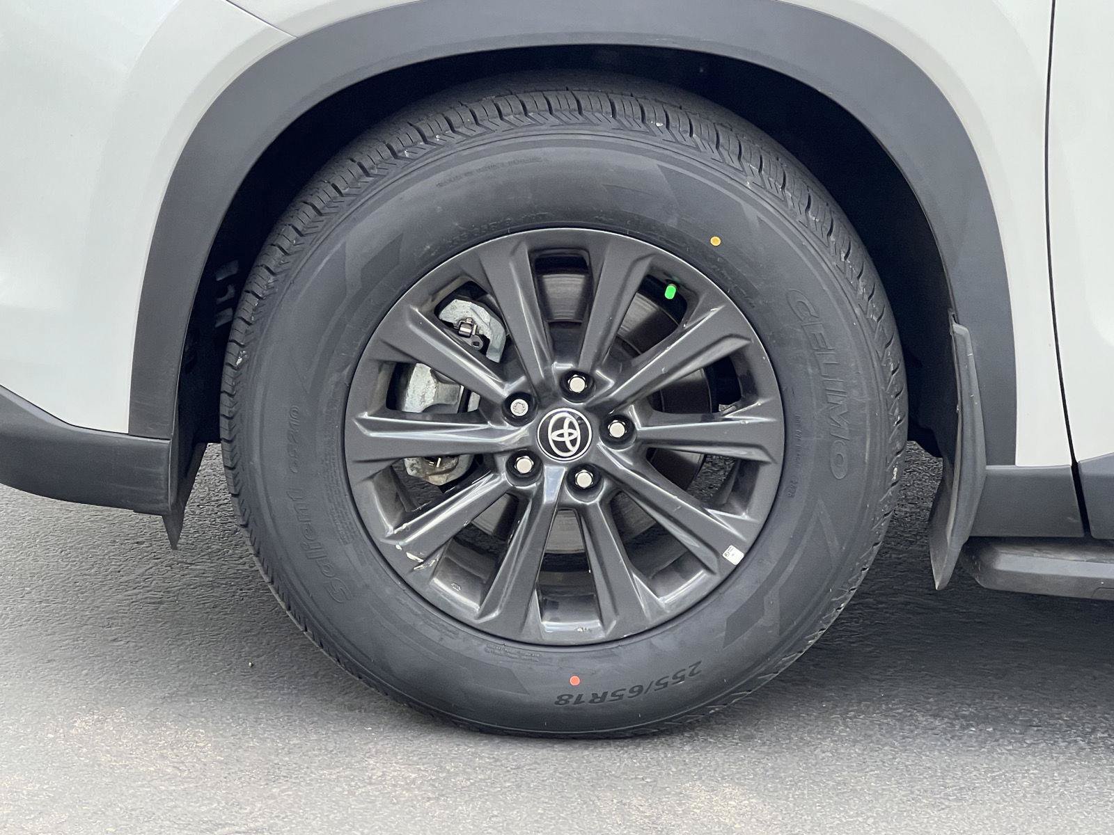 Used 2025 Toyota Grand Highlander AWD Hybrid image 21