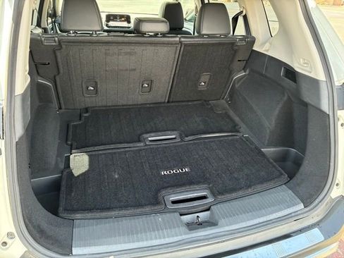 Certified 2023 Nissan Rogue Platinum w/ Platinum Premium Package image 20