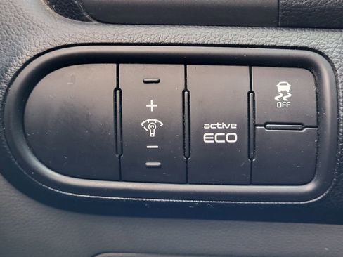 Used 2015 Kia Forte LX image 18