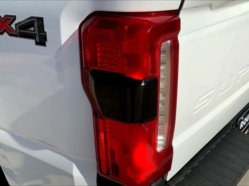 Used 2024 Ford F250 Lariat image 26