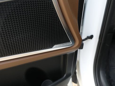 Used 2020 Kia Telluride SX w/ SX Prestige Package image 20