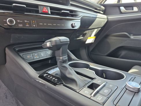 New 2026 Kia K5 LXS FWD image 9