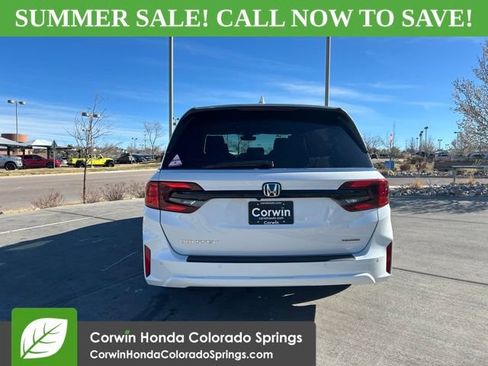 New 2026 Honda Odyssey Touring image 8