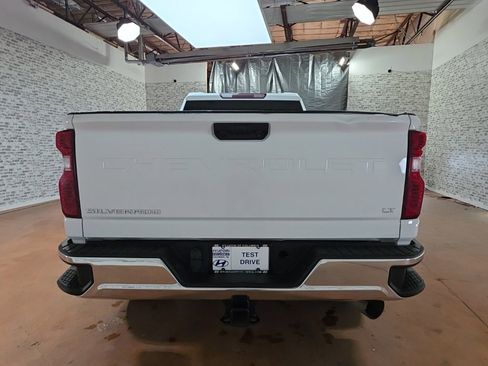 Used 2021 Chevrolet Silverado 2500 LT w/ Z71 Off-Road Package image 5