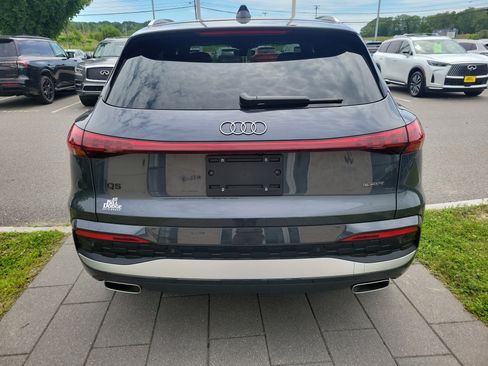 Used 2025 Audi Q5 Premium w/ Convenience Package AWD/4WD image 6