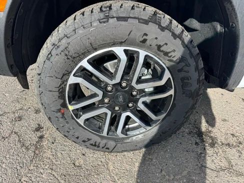 New 2025 Ford Ranger Lariat w/ Trailer Tow Package image 10