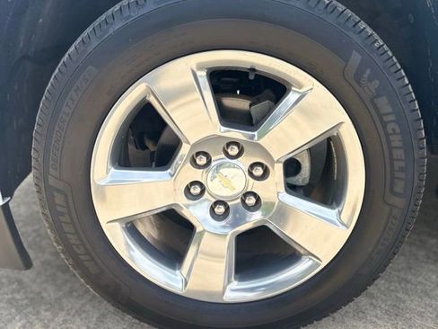 Used 2019 Chevrolet Tahoe LT RWD image 9