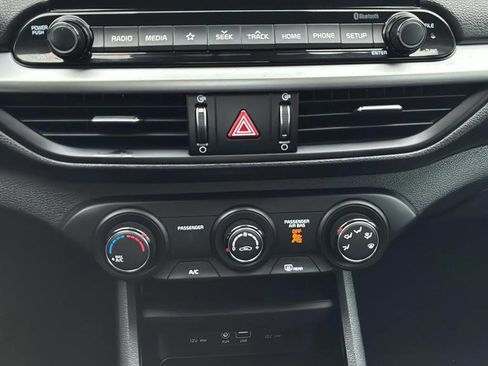 Used 2020 Kia Forte Sedan FWD image 20
