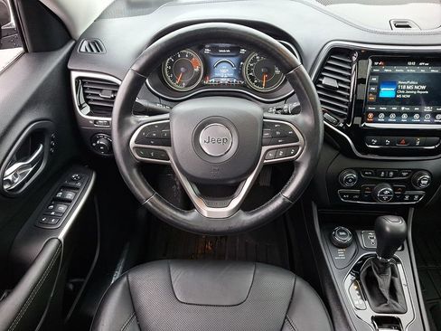 Used 2020 Jeep Cherokee Limited w/ Technology Group AWD/4WD image 2