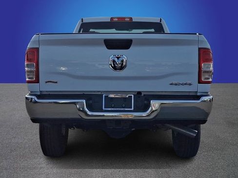 Used 2024 RAM 2500 Tradesman w/ Chrome Appearance Group image 5