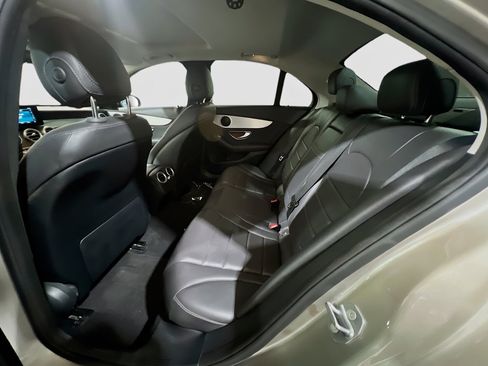 Used 2019 Mercedes-Benz C 300 Sedan image 17