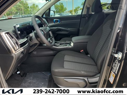 New 2026 Kia Sorento LX FWD image 19