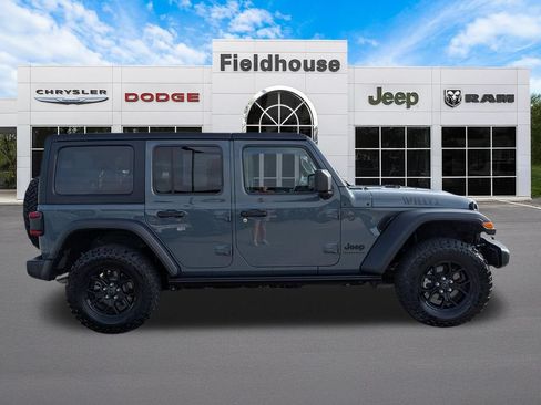 Used 2025 Jeep Wrangler Unlimited Sport AWD/4WD image 9
