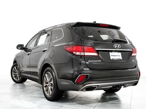 Used 2017 Hyundai Santa Fe SE w/ Cargo Package AWD/4WD image 5
