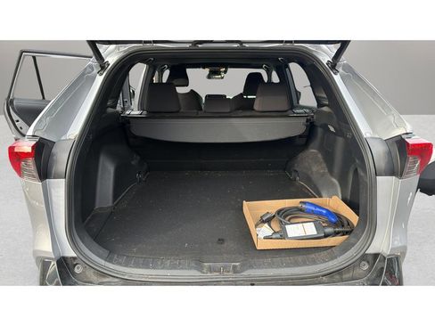 Used 2021 Toyota RAV4 SE w/ Weather & Moonroof Package image 13