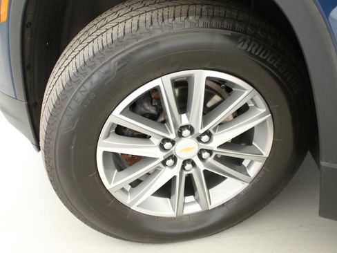 Certified 2023 Chevrolet Traverse LT w/ LPO, Floor Liner Package AWD/4WD image 32