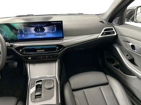 Used 2025 BMW 330i xDrive Sedan image 25