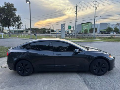 Used 2025 Tesla Model 3 Long Range RWD image 7