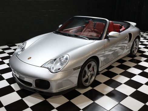 Used 2004 Porsche 911 Turbo AWD/4WD image 19