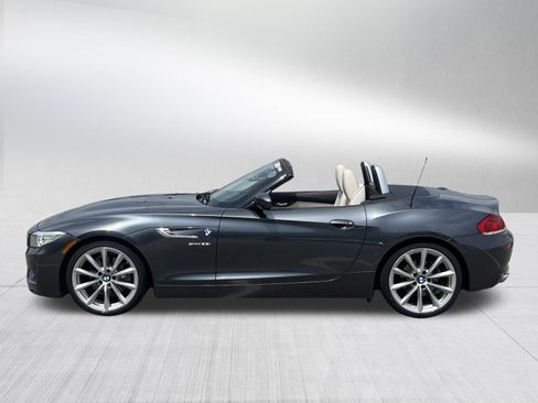Used 2016 BMW Z4 sDrive35i RWD image 12