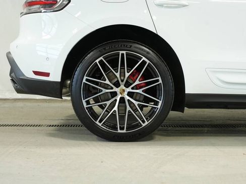 New 2026 Porsche Macan S image 40