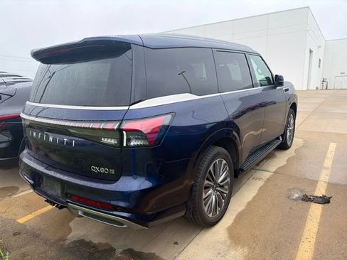 Used 2025 INFINITI QX80 Luxe AWD/4WD image 5