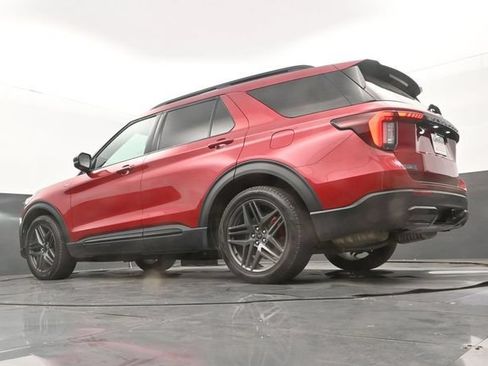 Used 2025 Ford Explorer ST-Line w/ Premium Package RWD image 10