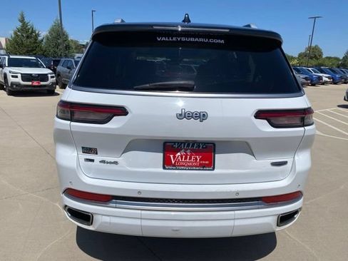 Used 2021 Jeep Grand Cherokee L Summit w/ Luxury Tech Group V AWD/4WD image 4