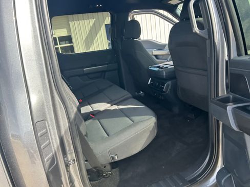 Used 2022 Ford F150 XLT w/ Equipment Group 302A High AWD/4WD image 18