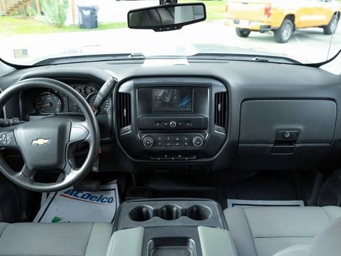 Used 2017 Chevrolet Silverado 2500 W/T w/ WT Convenience Package image 15