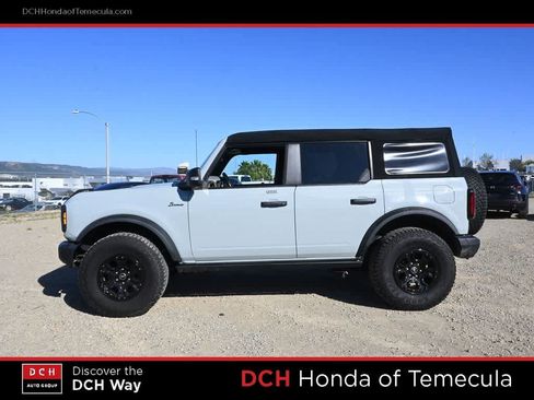 Used 2023 Ford Bronco Badlands image 4