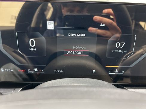 New 2025 Kia K4 EX image 21