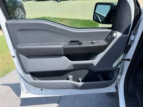 Used 2024 Ford F150 XL RWD image 8