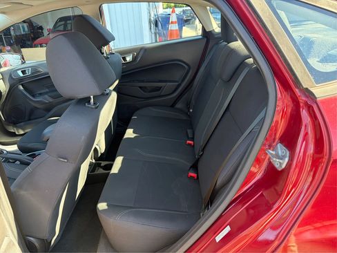 Used 2014 Ford Fiesta SE w/ Comfort Package FWD image 13