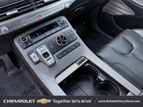 Used 2021 Hyundai Palisade Calligraphy image 18