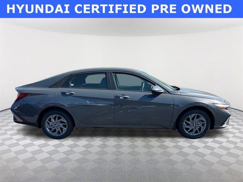Certified 2025 Hyundai Elantra Blue image 4