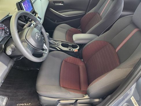 Used 2024 Toyota Corolla SE FWD image 13