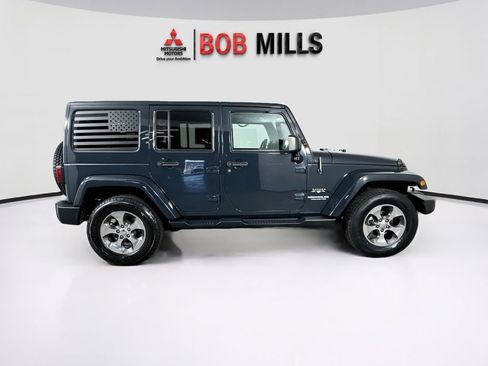Used 2015 Jeep Wrangler Unlimited Sport AWD/4WD image 8