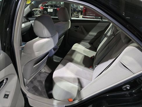 Used 2011 Toyota Camry LE w/ LE Extra-Value Pkg image 26