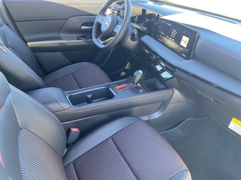 New 2026 Nissan Kicks SR w/ SR Premium Package image 13