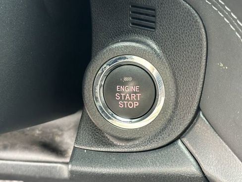 Used 2022 Subaru Outback Limited AWD/4WD image 19