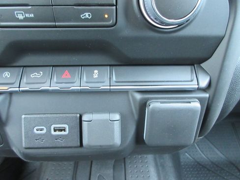 New 2026 Chevrolet Silverado 1500 Custom w/ Turbomax Blackout Package AWD/4WD image 30