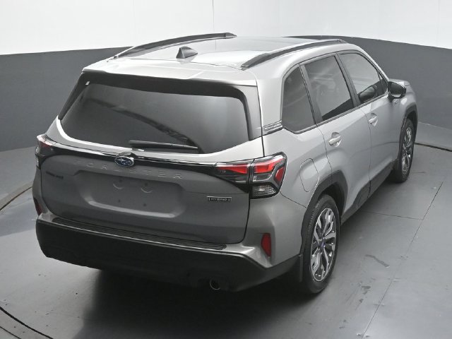 Used 2025 Subaru Forester Touring w/ Touring Package AWD/4WD image 52