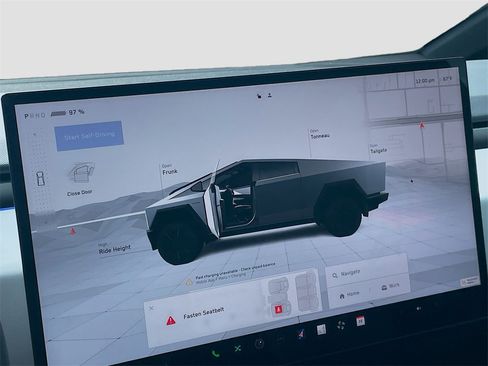 Used 2024 Tesla Cybertruck AWD Crew Cab image 14