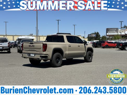 Used 2023 GMC Sierra 1500 AT4 w/ AT4 Premium Package AWD/4WD image 27