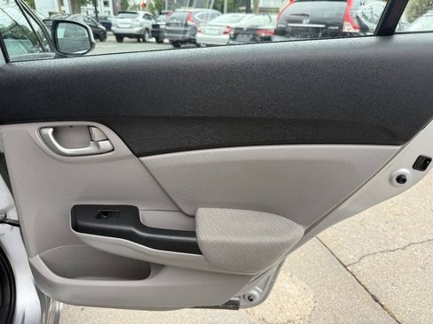 Used 2013 Honda Civic LX image 24