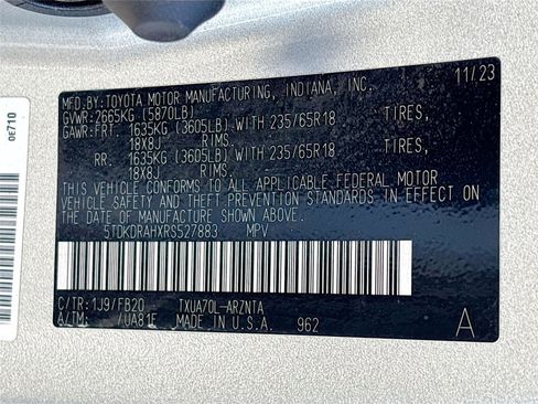 Used 2024 Toyota Highlander LE image 36