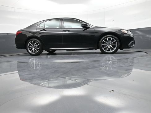 Used 2018 Acura TLX V6 w/ Technology Package FWD image 29