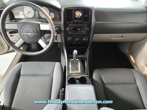 Used 2006 Chrysler 300 image 15